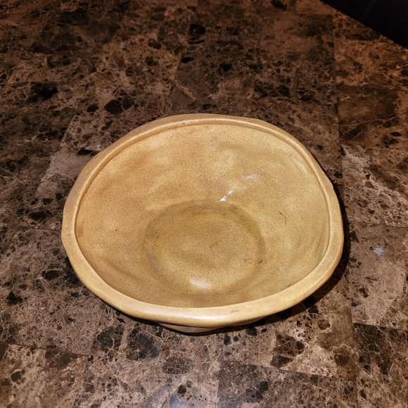 Vintage Ceramic squirrel on walnut covered candy dish - Picture 4 of 5